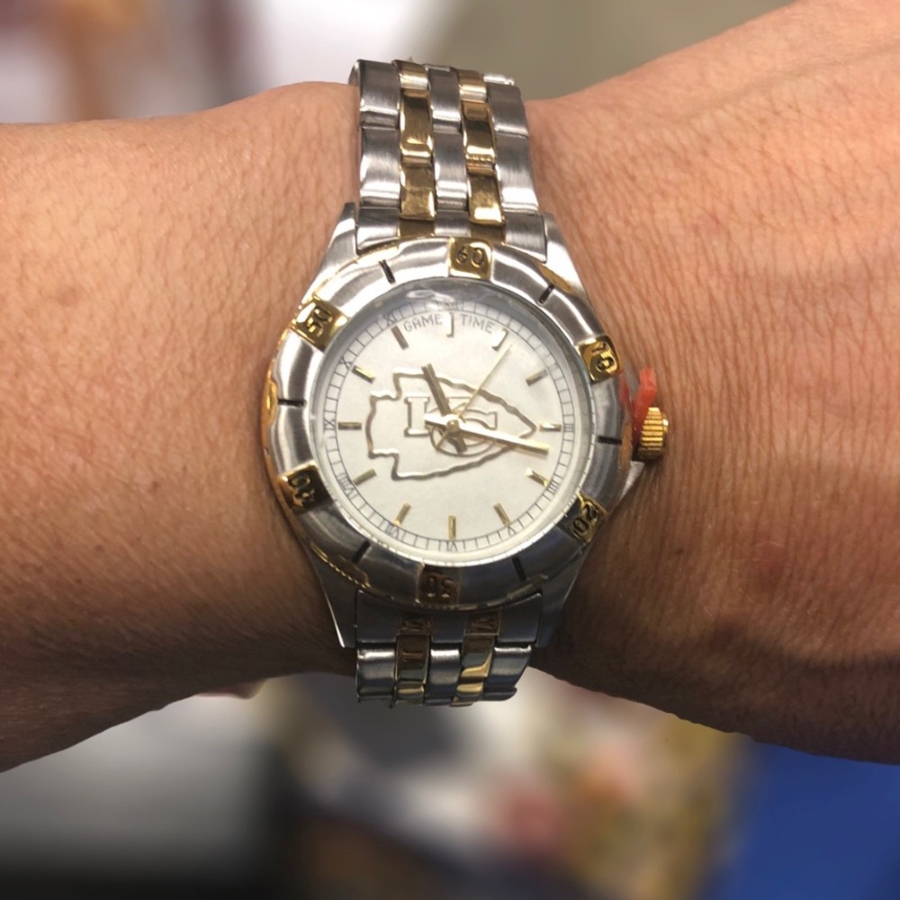 KC Chief’s watch 23k Gold accents two tone NWOT